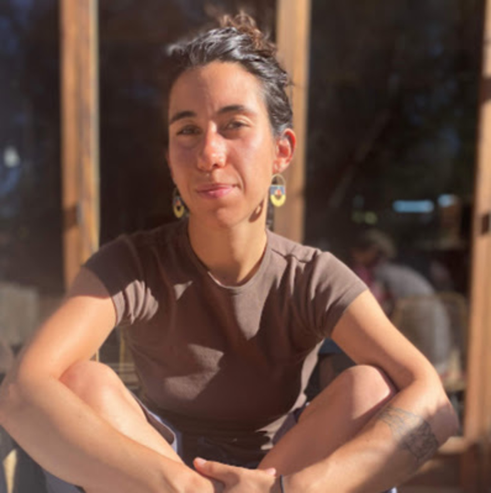 Meet your Posher, Jael